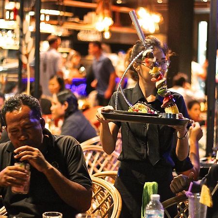 Appartamento Little Paris Phuket Esterno foto