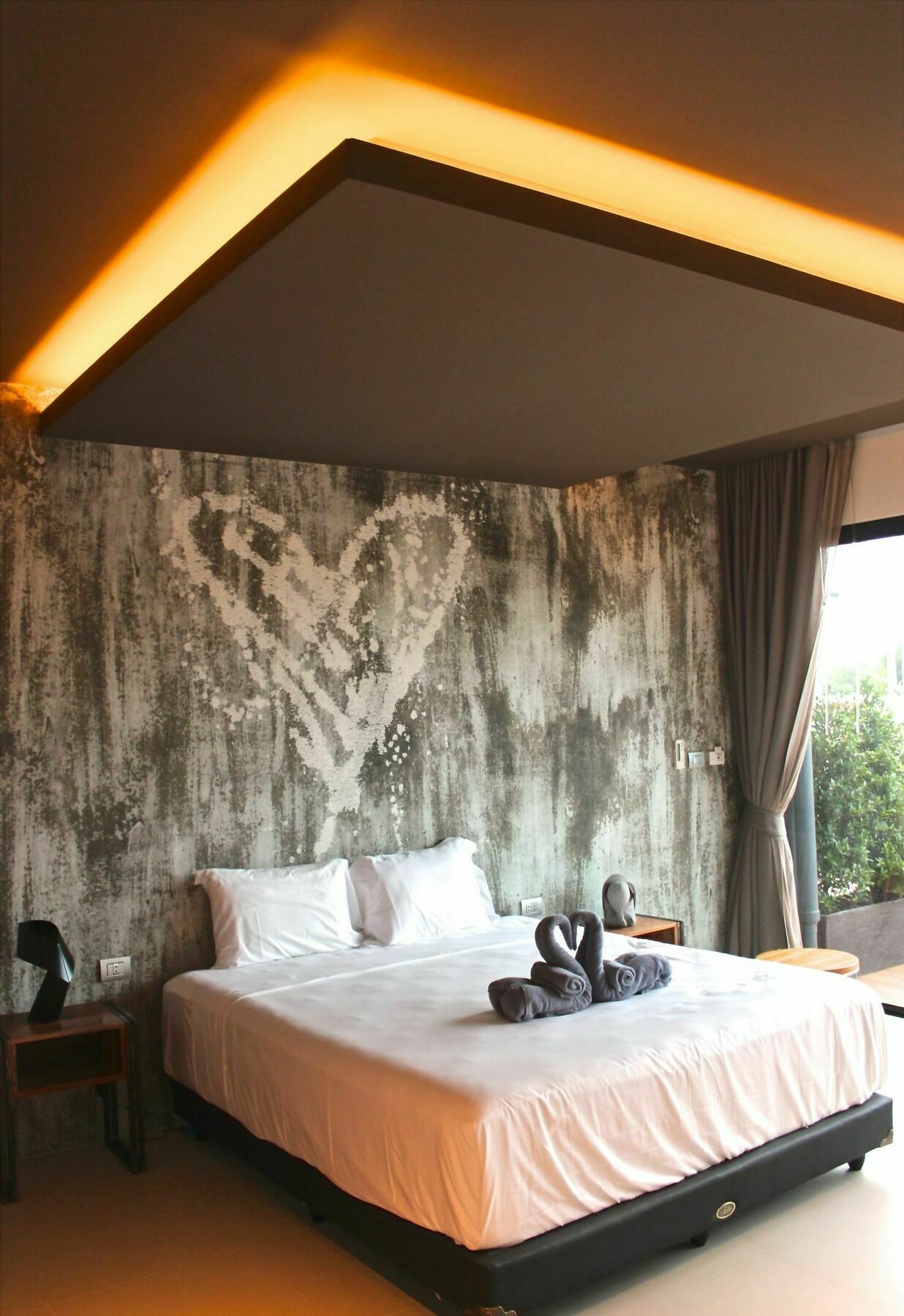 Appartamento Little Paris Phuket Esterno foto