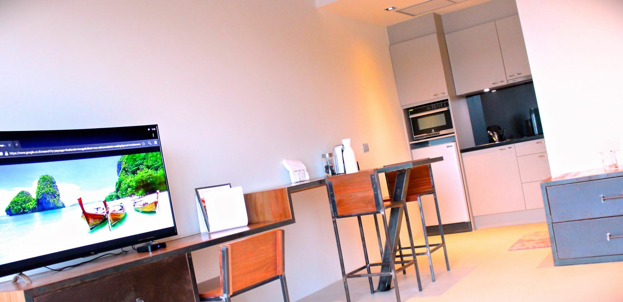 Appartamento Little Paris Phuket Esterno foto